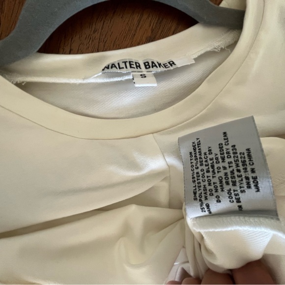 Walter baker t-shirt size s/m - Picture 3 of 3